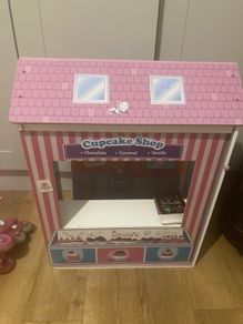 Toy shop