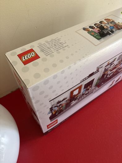 lego Fab 5 loft 10291 NEW