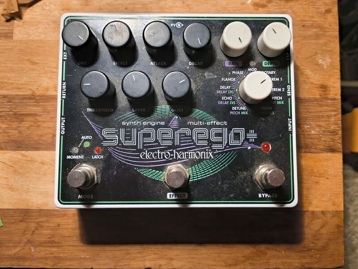 EHX SuperEgo