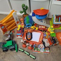 Large toy bundle
