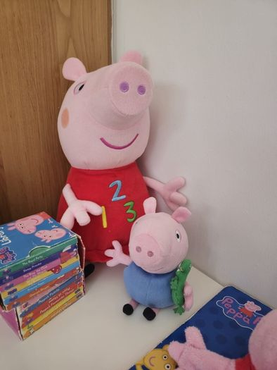 Peppa Pig toys and books set