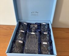 Newbridge 750ml decanter and tumblers
