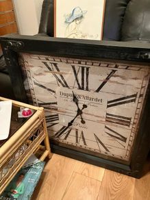 Wall clock