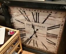 Wall clock