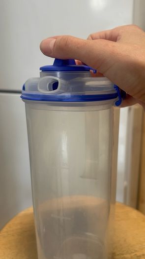 Plastic 2L Jug "Sistema"