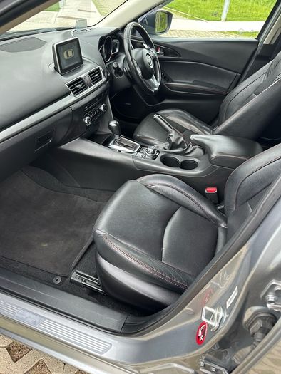 2015 Mazda Mazda3