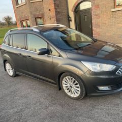 7 seater Ford Grand C-Max Titanium