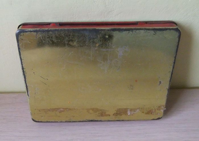 Craven A Tin