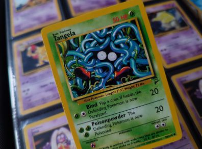 Tangela ! Base Set 2 ! Rare Near Mint - Mint ! 2000 ! Pokemon Card !