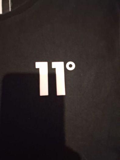 x2 Bundle - 11 Degree T-Shirt & Farah T-Shirt - Size - Large - RRP - 35.99 & 35.99