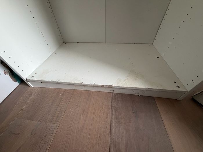ikea pax wardrobe 100x58x236