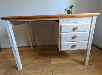 Wooden desk / dresser