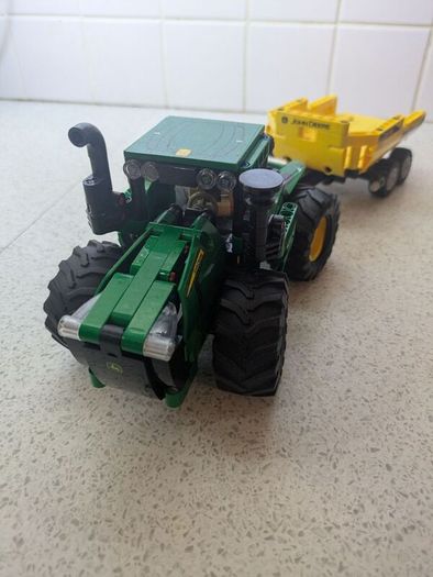 Lego x 3 opened sets (40521/31024/42136)