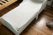 toddler bed and matress