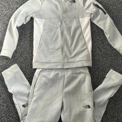 The North Face Boys Tracksuit XXL
