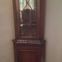 Corner Display cabinet