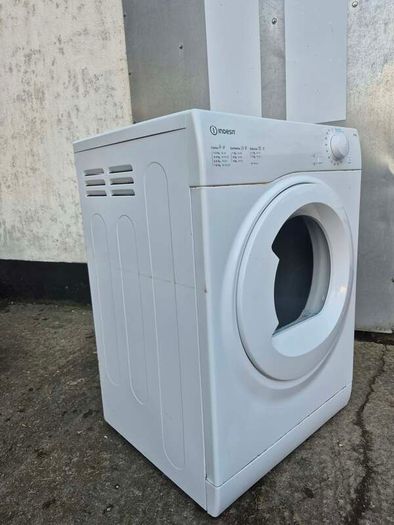 Indesit 8kg Vented Tumble Dryer