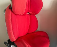 Be Safe iso fix car seat