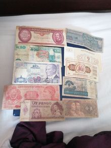 Group World Banknotes
