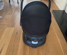 BeSafe Izi Go rear facing baby car seat