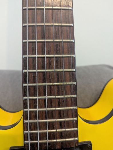 Epiphone Dot Studio Yellow