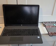 HP G250 G7 for parts