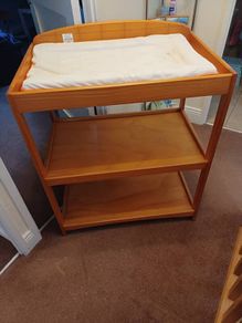 baby changing unit