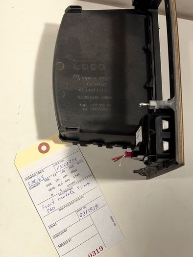 9156031 9159076 BMW 5 Series E60 E61 Dashboard Center Console Storage Plastic a3l2b73g