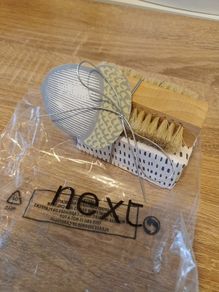 Next soap &nail brush set