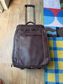 Leather Cartez suitcase