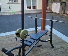 Weights / Home gym bench