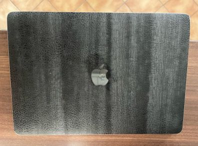 macbook pro 4 thunderbolt ports, mid 2017