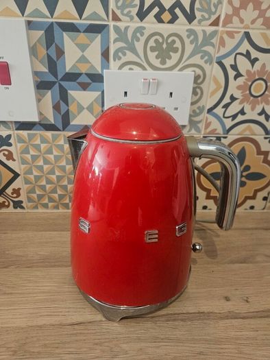 SMEG Red Kettle - For Repair / Parts