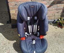 Car seat 9-36kg
