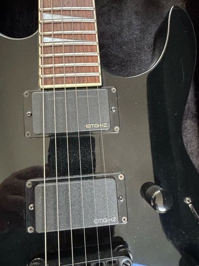 Jackson set neck