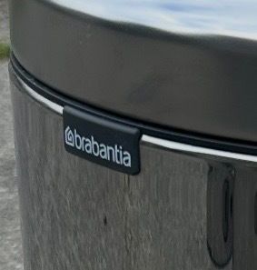 Brabantia 30L Bins - Brilliant Steel - Very Good Condition