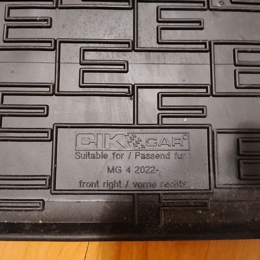 CIK-CAR rubber floor mats for MG4 (2022-)