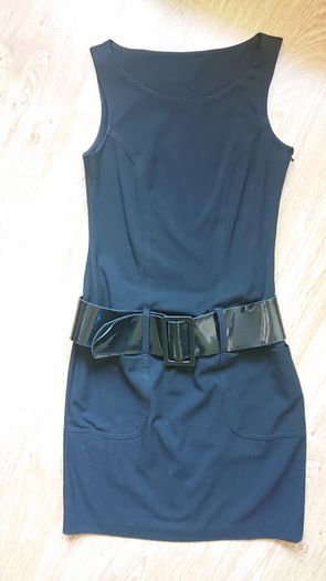 Black Classic Dress.  Size 6-8