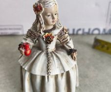 Figura menina by Giordano de Pangano