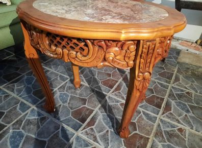 Occasional table