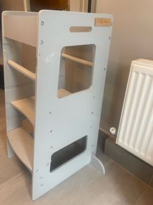 Kiddymoon grey learning tower excellent condition