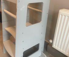 Kiddymoon grey learning tower excellent condition