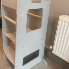 Kiddymoon grey learning tower excellent condition