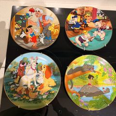 Rare Disney plates mint