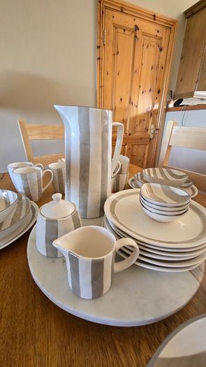 Paul Costelloe dinning set