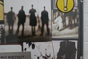 Hootie &amp; The Blowfish - Cracket Rear View.