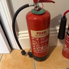 foam fire extinguisher