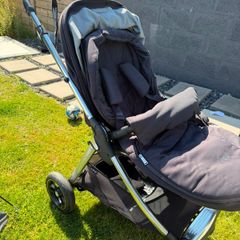 Mamas & Papas Flip3 Travel System Stroller  and Carrycot