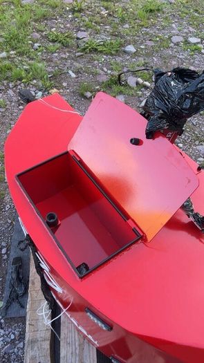 Weight block-storage compartment.