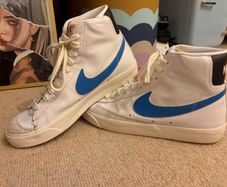 Vintage White Leather Nike Blazer Mid'77 Sneakers
